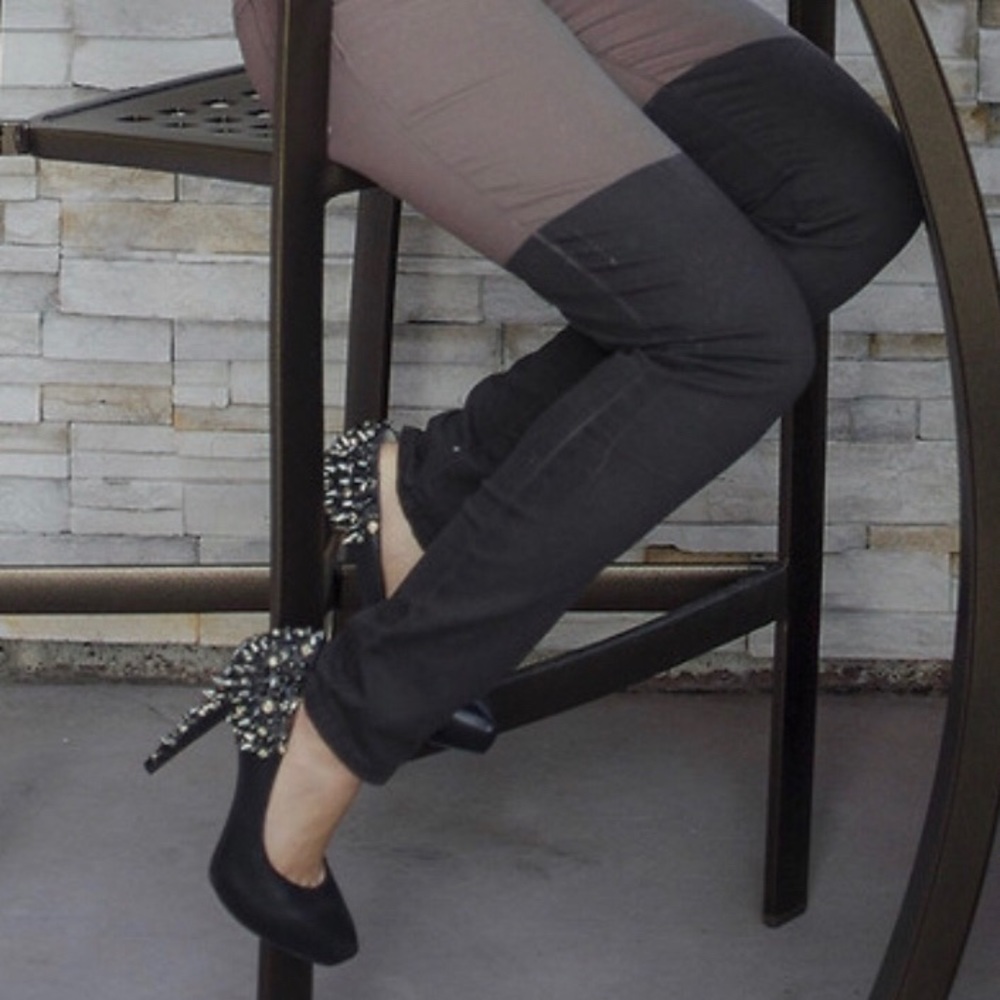 Sam Edelman roza spiked black leather pumps